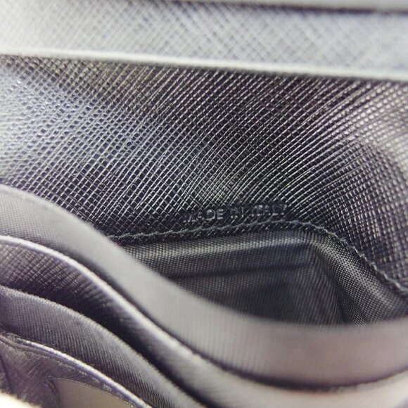 Salvatore Ferragamo Bifold Wallet NERO Women Authentic secondhand - Picture 7 of 8